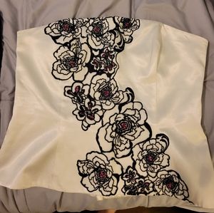 White House Black Market top